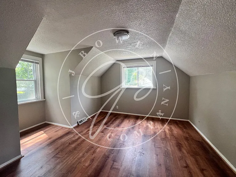 5638 Northview Dr — Photo 6