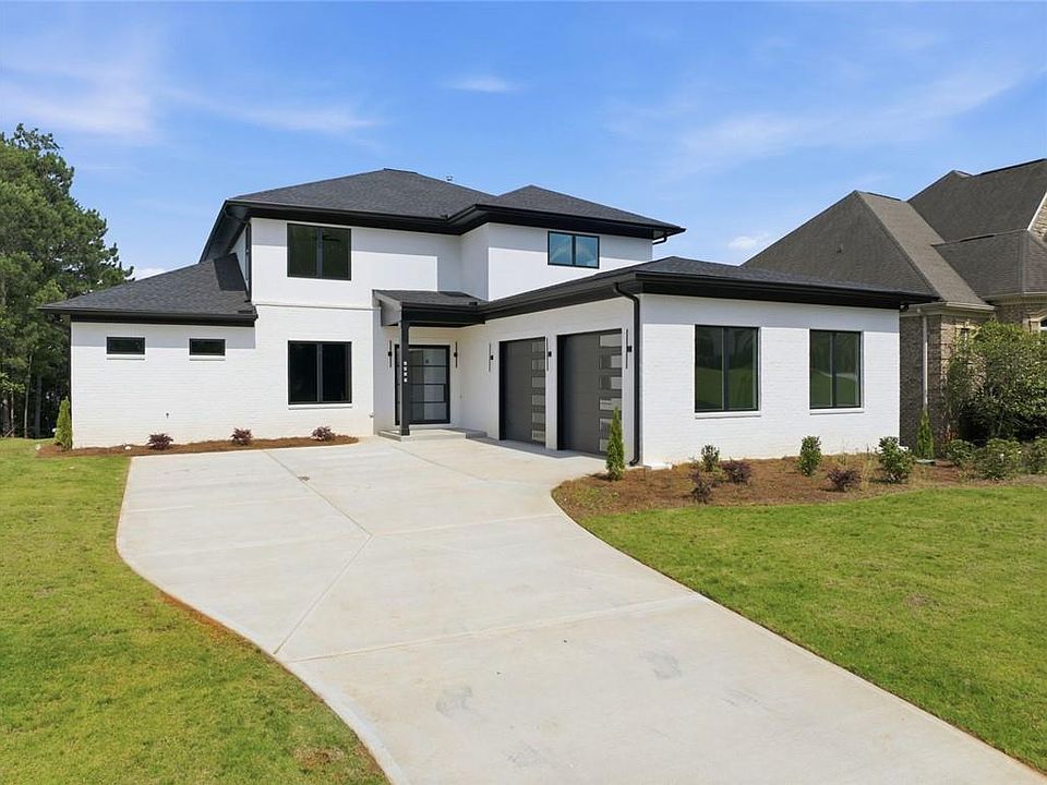 1st image of 2453 Lake Erma Dr