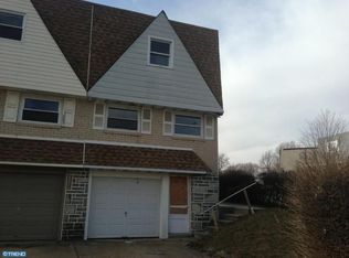 2840 Sebring Rd, Philadelphia, PA 19152