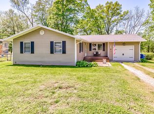 305 S 9th St, Ozark, MO 65721