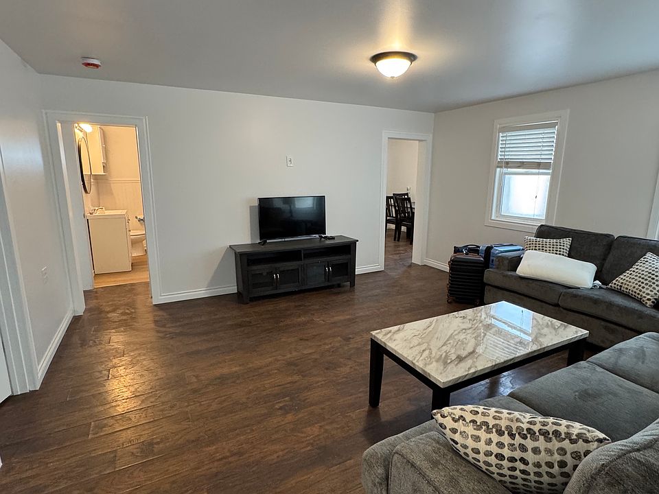 1st image of 401 W 12th Ave Unit A