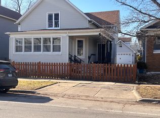 619 N Broadway St, Joliet, IL 60435