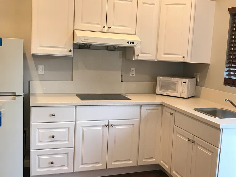 1612 Siwanoy Dr #C — Photo 6