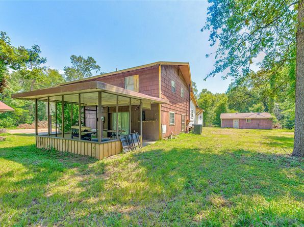 144 Deer Path W, Livingston, TX 77351