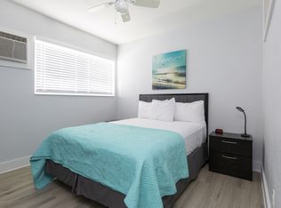 3217 NE 9th St APT 10, Pompano Beach, FL 33062