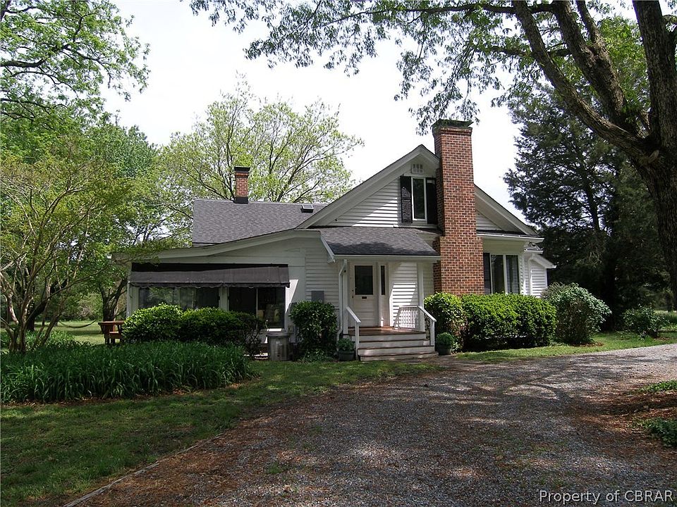 1st image of 136 Cranes Pond Ln