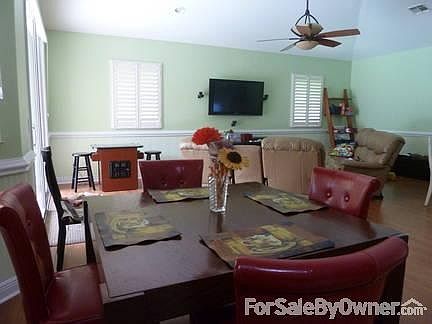 3rd image of 1786 Granada Dr