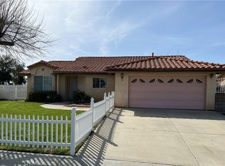 671 N Girard St, Hemet, CA 92544