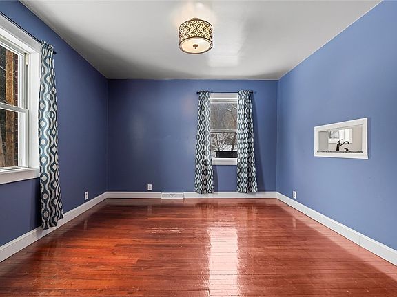 4th image of 623 Marco Rd