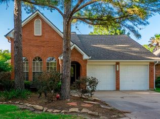 7815 View Park Ln, Houston, TX 77095