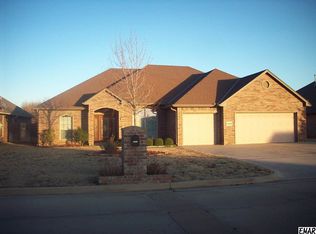 2323 Mount Vernon Rd, Enid, OK 73703