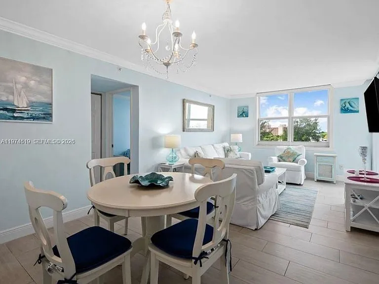 1505 N Riverside Dr #505 — Photo 6
