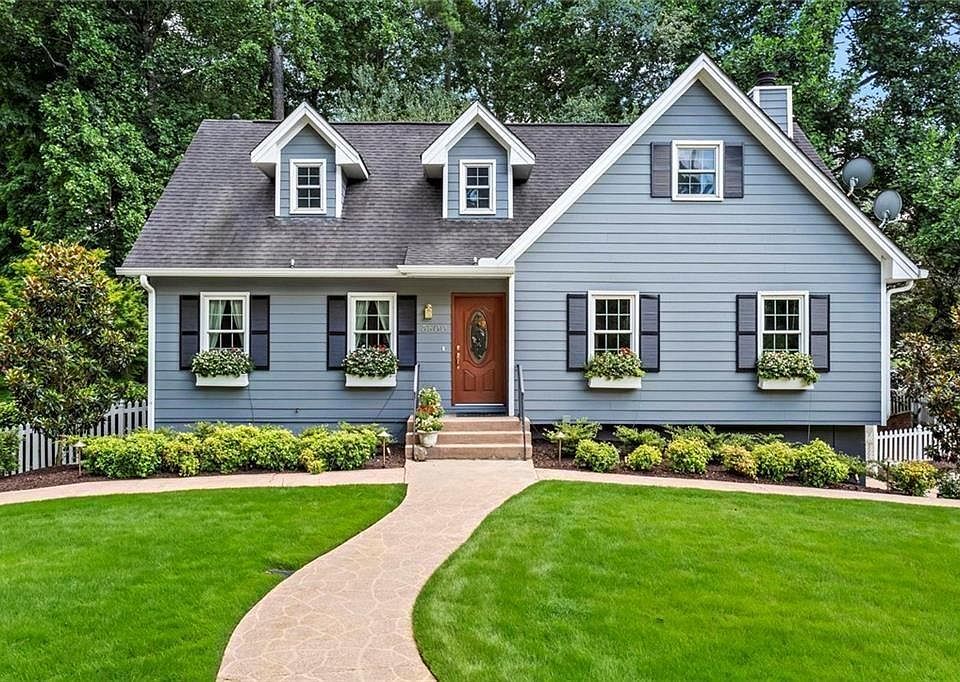 1st image of 3500 Oak Knoll Dr