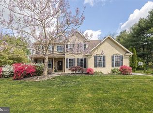 211 Falcon Dr, Kennett Square, PA 19348