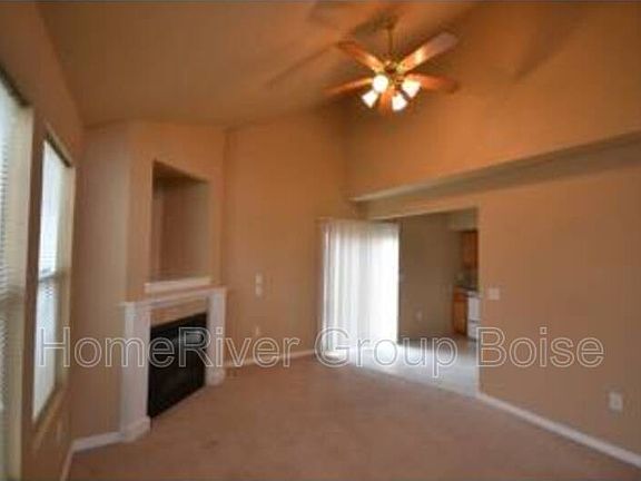 2nd image of 3908 Idaho Ave #101