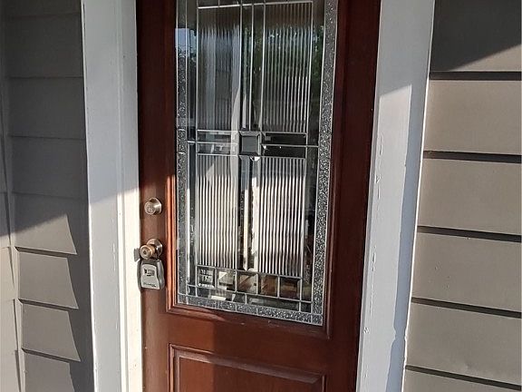 2nd image of 2715 6th St