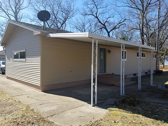 2nd image of 7637 Ravenswood Ave
