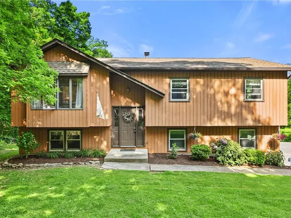 8 Four Corners Road, Warwick, NY 10990