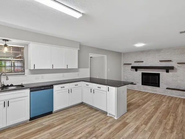 606 Merioneth Dr, Fort Walton Beach, FL 32547