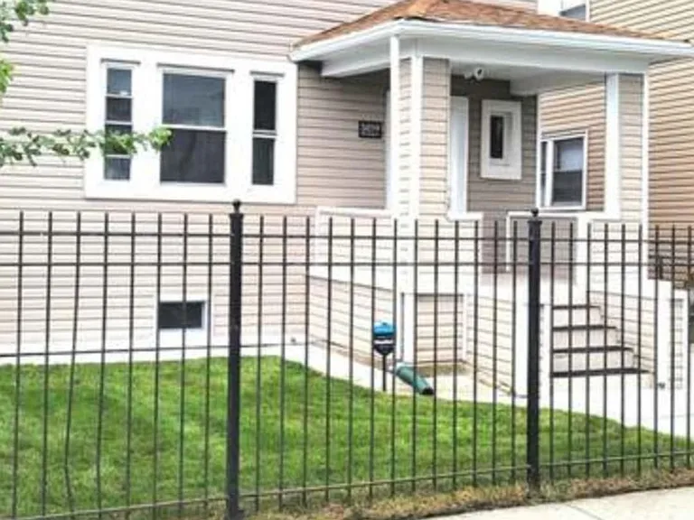 5259 W Lexington St #1 — Photo 8