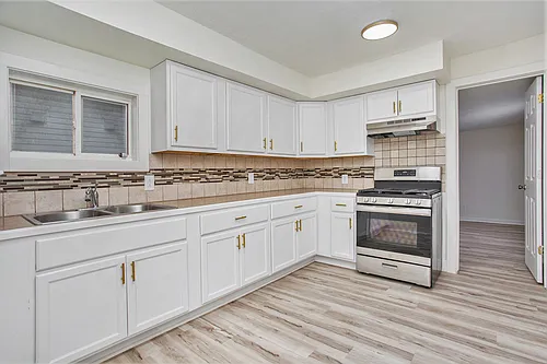 336 Hogadone Ave SW Photo 1