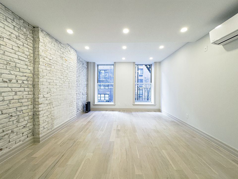 1st image of 446 W 19th St #2D