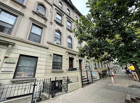 Rented by Corcoran | media 18
