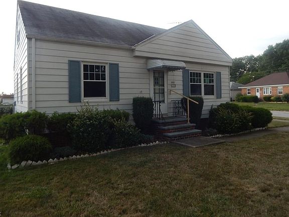 2nd image of 15517 Marlene Ave