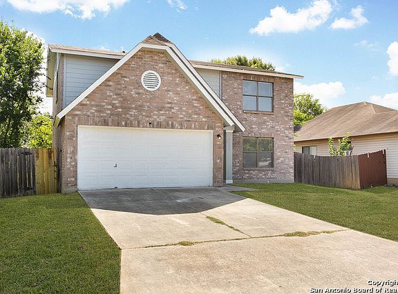 2nd image of 2922 Quiet Plain Dr