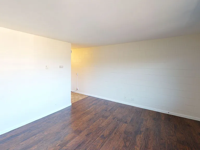 Viewmont Apartments — Photo 9