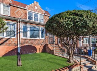 8835 Vanderveer Street, Queens Village, NY 11427