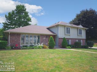 829 Canyon Rd, Indianapolis, IN 46217