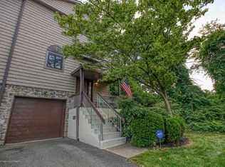 101 Alpine Trl, Neptune, NJ 07753