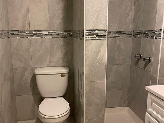 4th image of 10720 Avenue J Floor 1