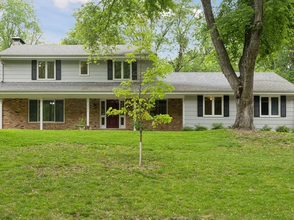 13982 Mount Ter, Minnetonka, MN 55345