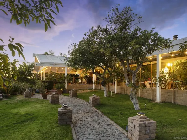 13764 McNally Rd, Valley Center, CA 92082