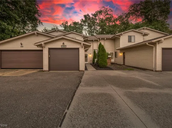11547 Pearl Rd, Strongsville, OH 44136
