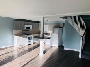 417 Gunn St, Watervliet, MI 49098