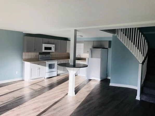 417 Gunn St, Watervliet, MI 49098