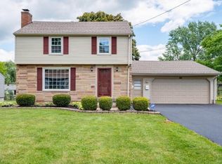 2501 Gladwae Dr, Youngstown, OH