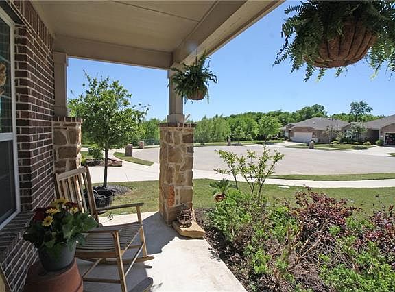 3rd image of 6258 Paragon Dr