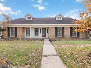 7919 Twin Hills Dr, Houston, TX 77071