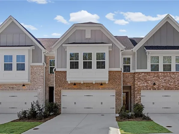 5665 Tillman Way, Powder Springs, GA 30127