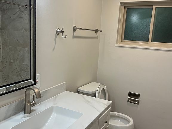 4th image of 1225 Riker St #10