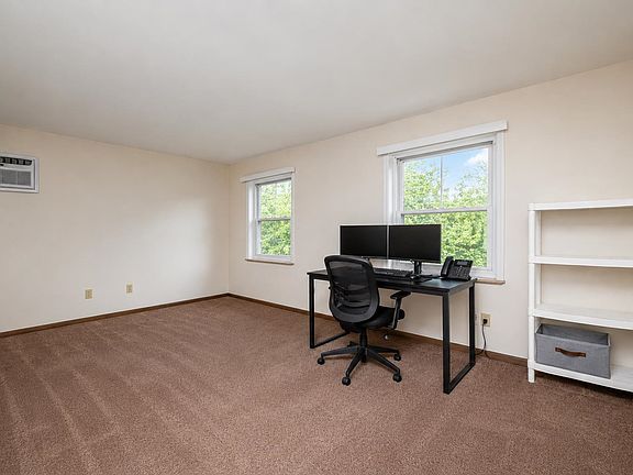 5th image of 3802 Lien Rd
