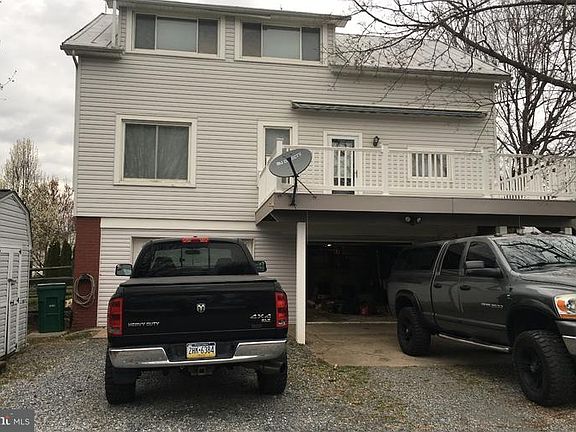 4th image of 710 Apple Ln