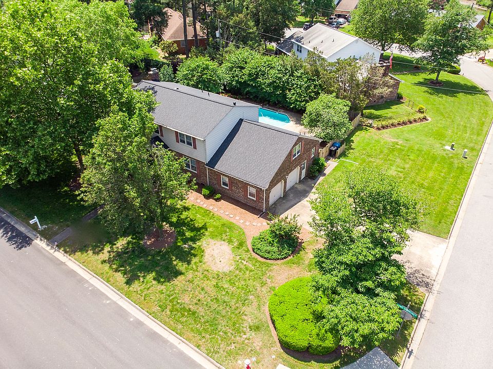 1st image of 505 Lord Dunmore Dr
