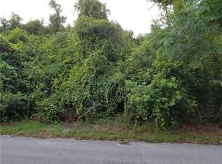 220 Bayou Vista St, Debary, FL 32713