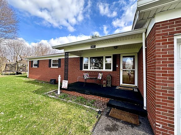 5th image of 517 E Oriole Ct