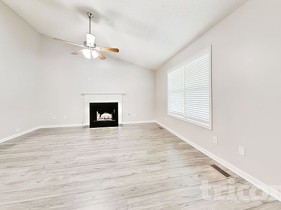 2nd image of 113 Danville Trl